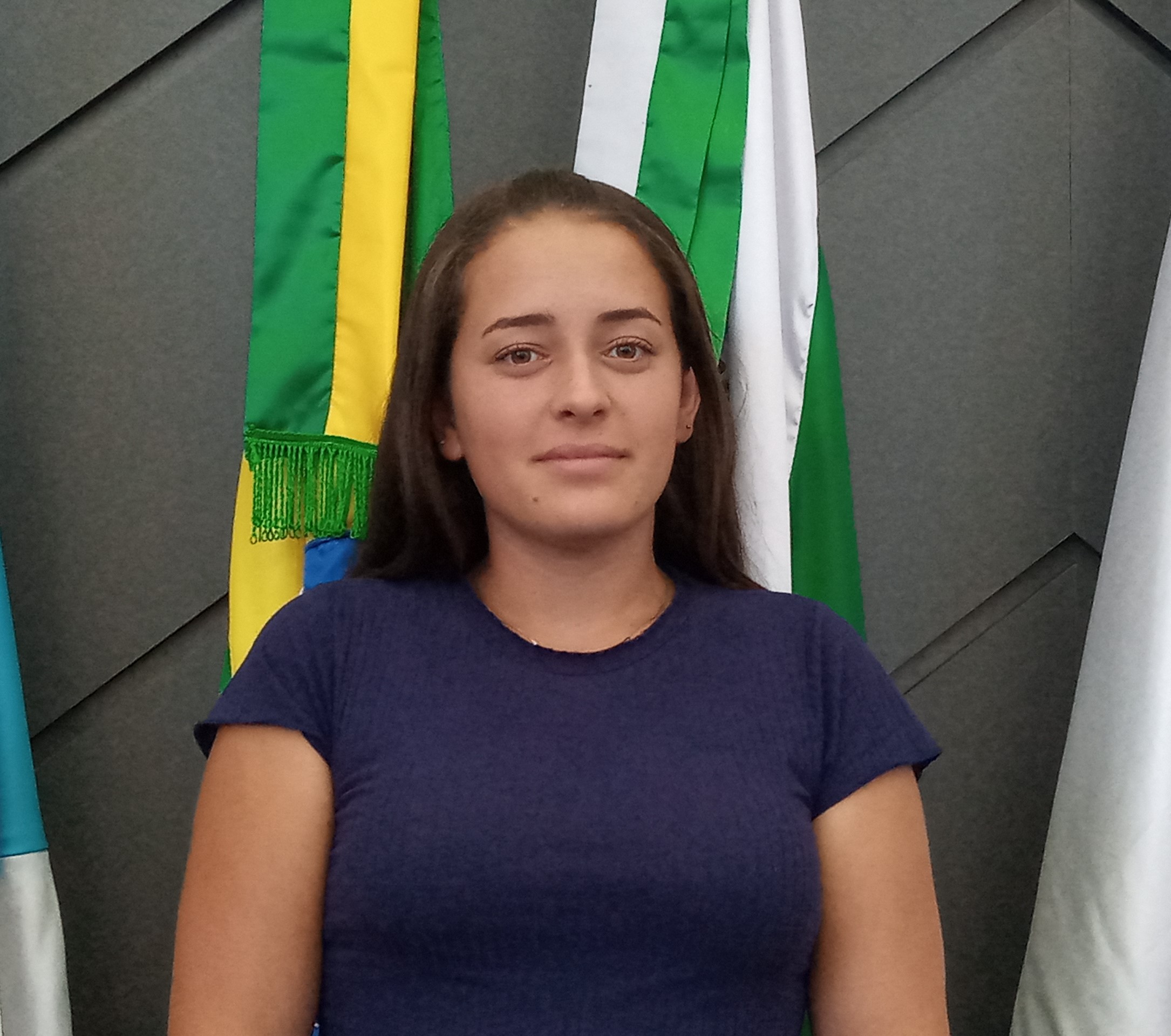 Gabriely - Chefe de Secretaria.jpg